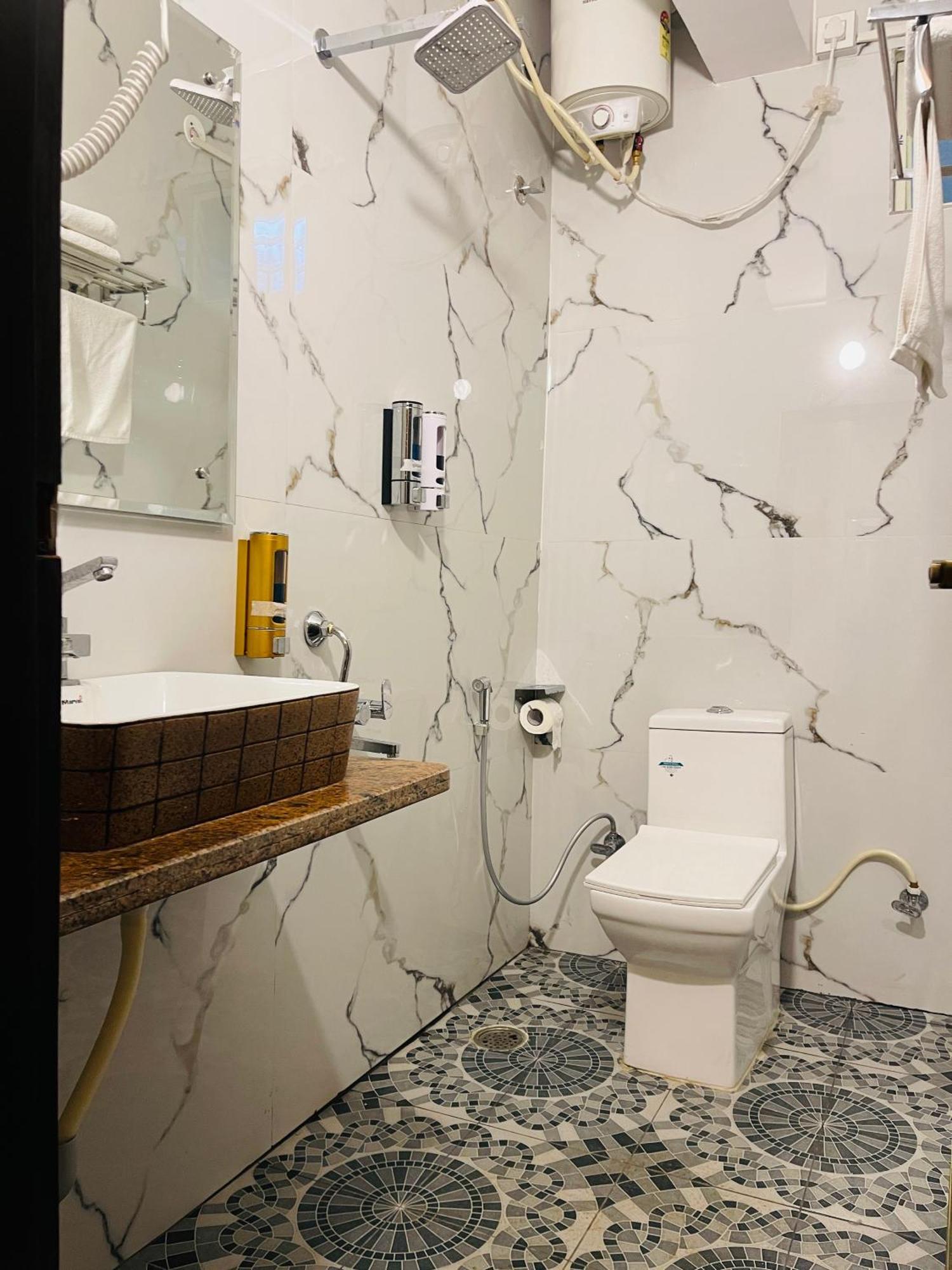 העיר בנגלור The Taaj Inn מראה חיצוני תמונה